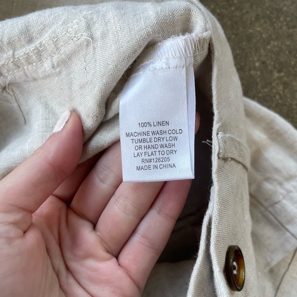 Linen Shorts, tortoise buttons, XS - Picture 5 of 5